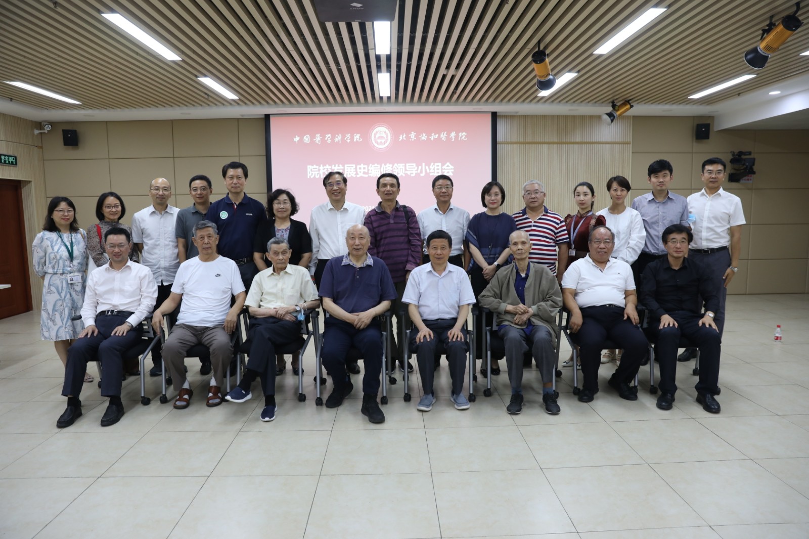 ea184c2eddb75f83c4a3adf50898ea7.jpg ea184c2eddb75f83c4a3adf50898ea7.jpg