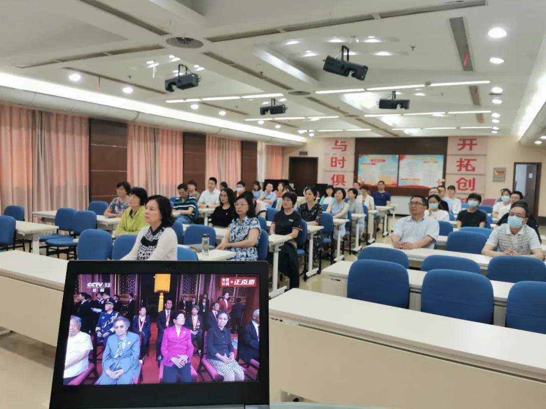 e99c5713b76141dca87a896c1ff0128d.jpg 070218.jpg