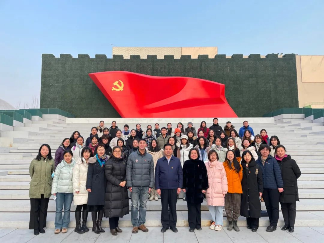 e7cbd73416b54e2897e7f4b370ef33e3.png e7cbd73416b54e2897e7f4b370ef33e3.png