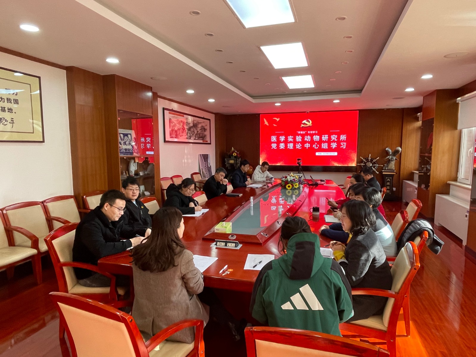 1eaccb18b93b85066d411d1ac63b871.jpg 1eaccb18b93b85066d411d1ac63b871.jpg