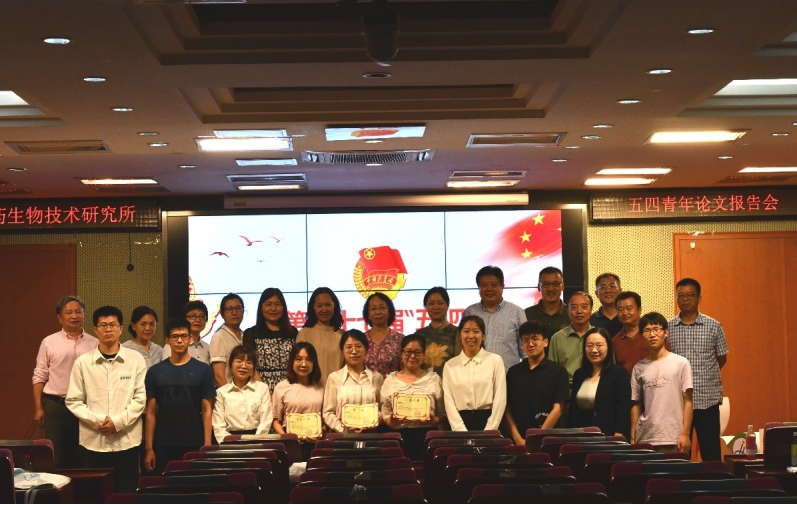 54青年報告.png 54青年報告.png