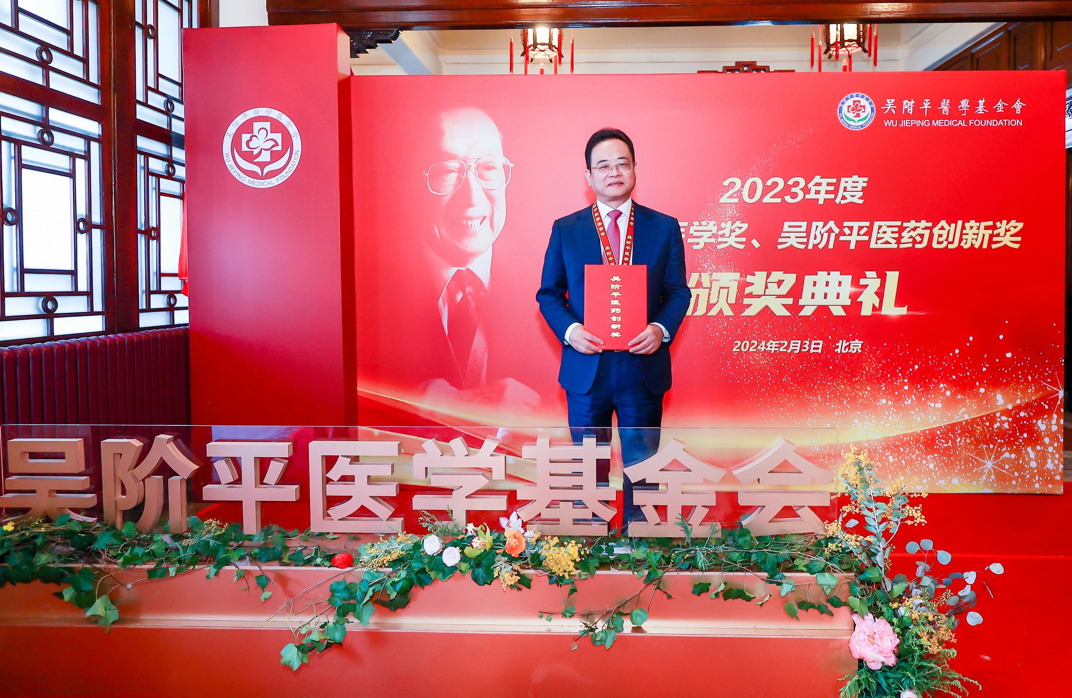 b6dca9edab76496f888d0b75185f550e.jpg b6dca9edab76496f888d0b75185f550e.jpg