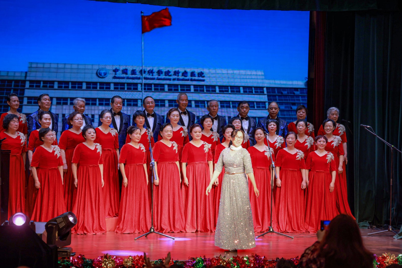 2.天使的翅膀.jpg 2.天使的翅膀.jpg