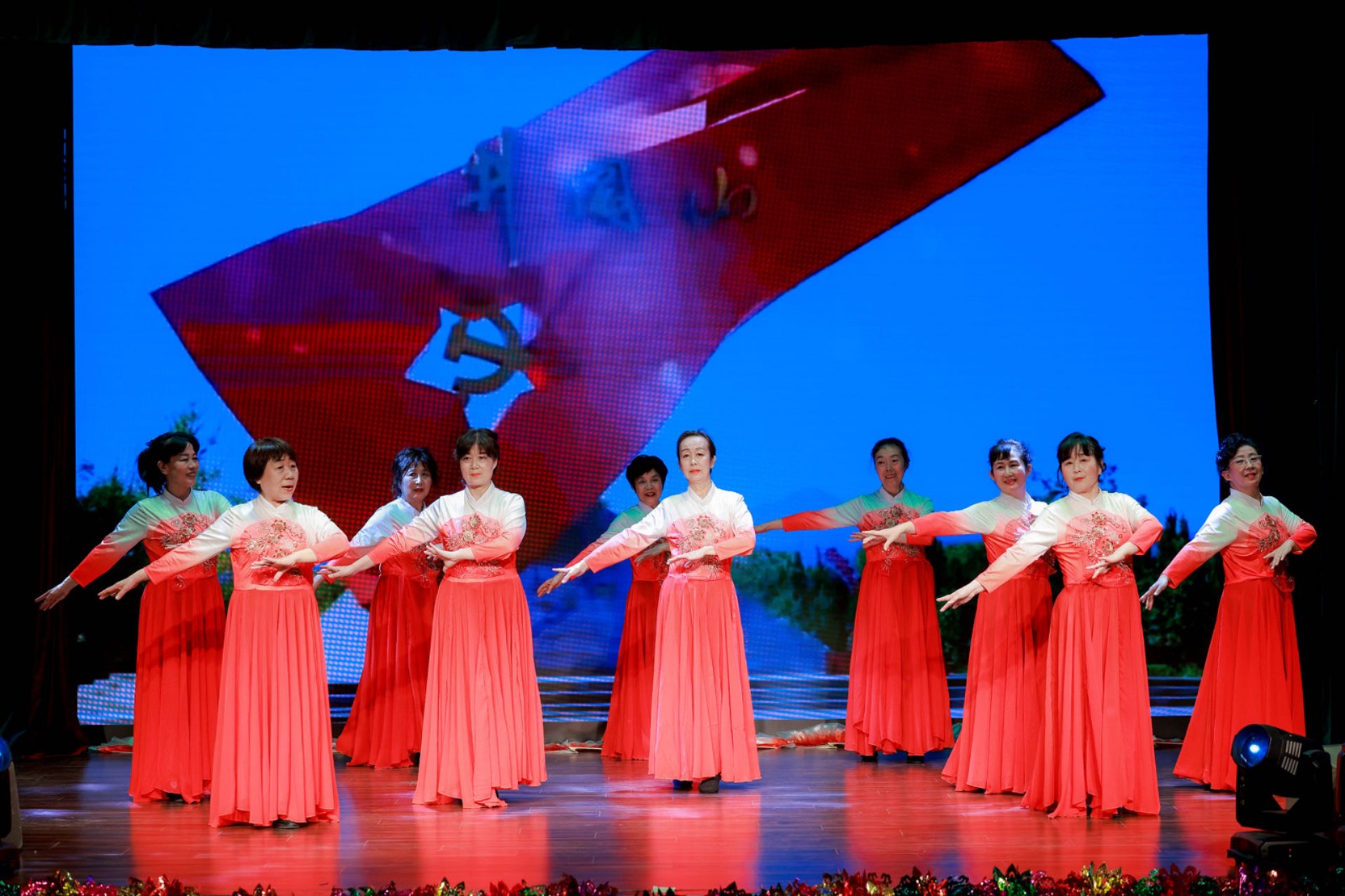 4.萬疆.jpg 4.萬疆.jpg