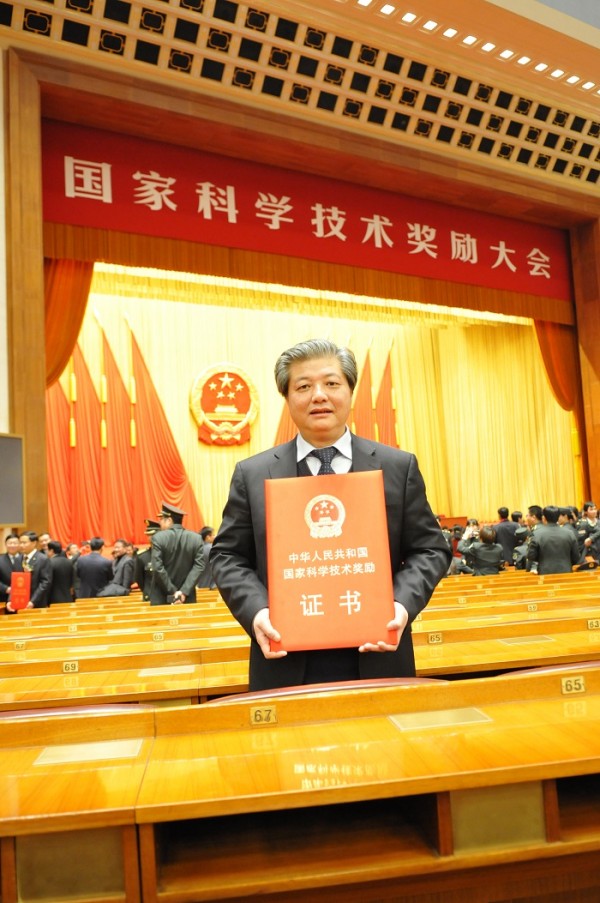 院校兩項成果榮獲2014年度國家獎2